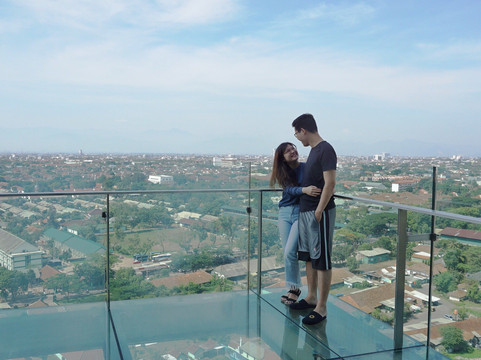 The Lounge at The Trans Luxury Hotel-万隆必去景点