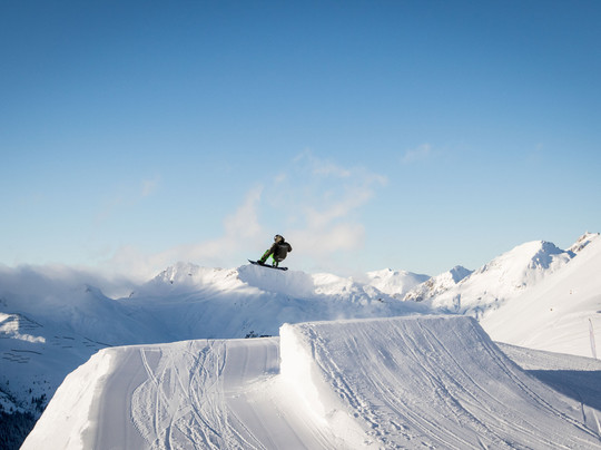 Schweizer Schneesportschule Davos-达沃斯必去景点