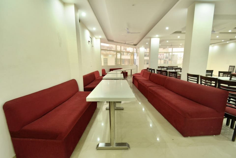 Hotel Platinum Inn主图