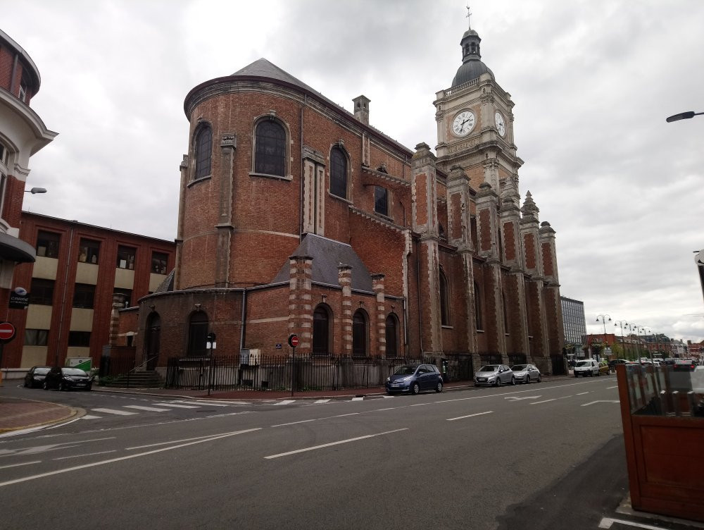 Église Saint-Léger de Lens-Lens必去景点