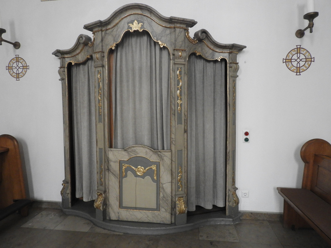 Kirche St. Walburga景点图片