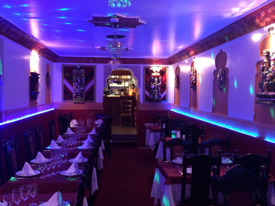 Garches餐馆和美食-Restaurant New Kathmandu