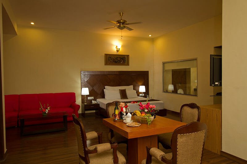 Armaan Inn and Suites主图