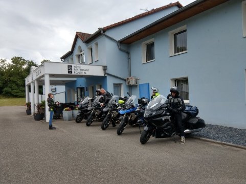 爱客鲁司 34 酒店-餐饮