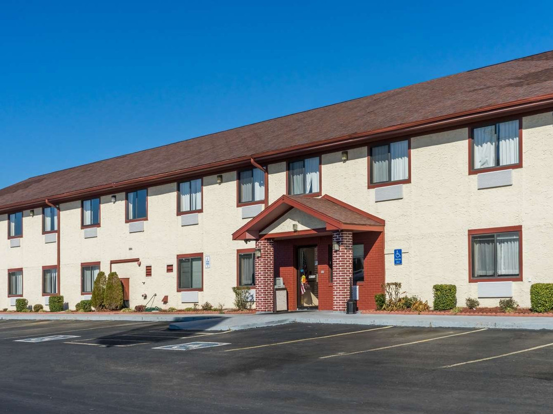 Super 8 by Wyndham Campbellsville KY主图