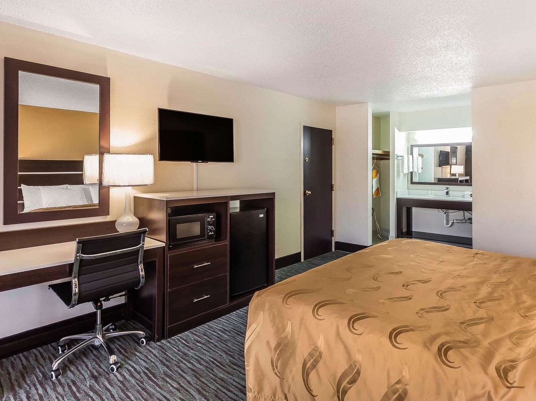 Quality Inn South Boston - Danville East主图