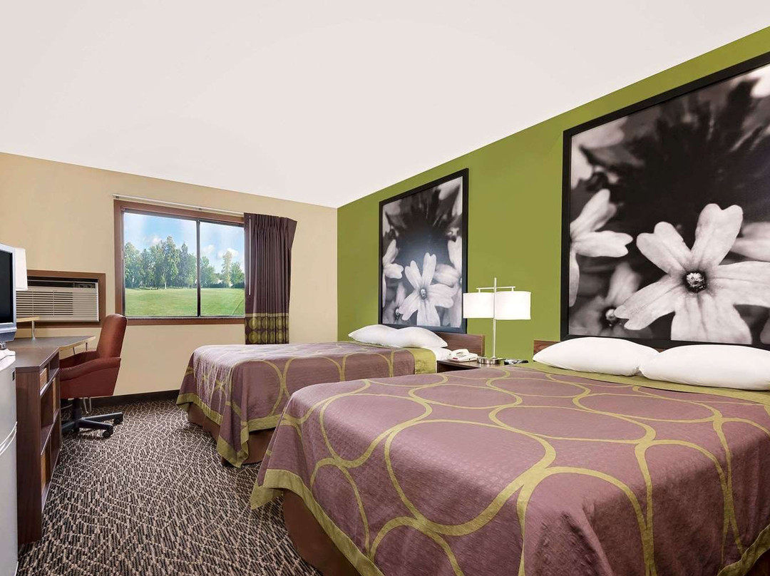 Super 8 by Wyndham Muncie/Ball St. College Area主图