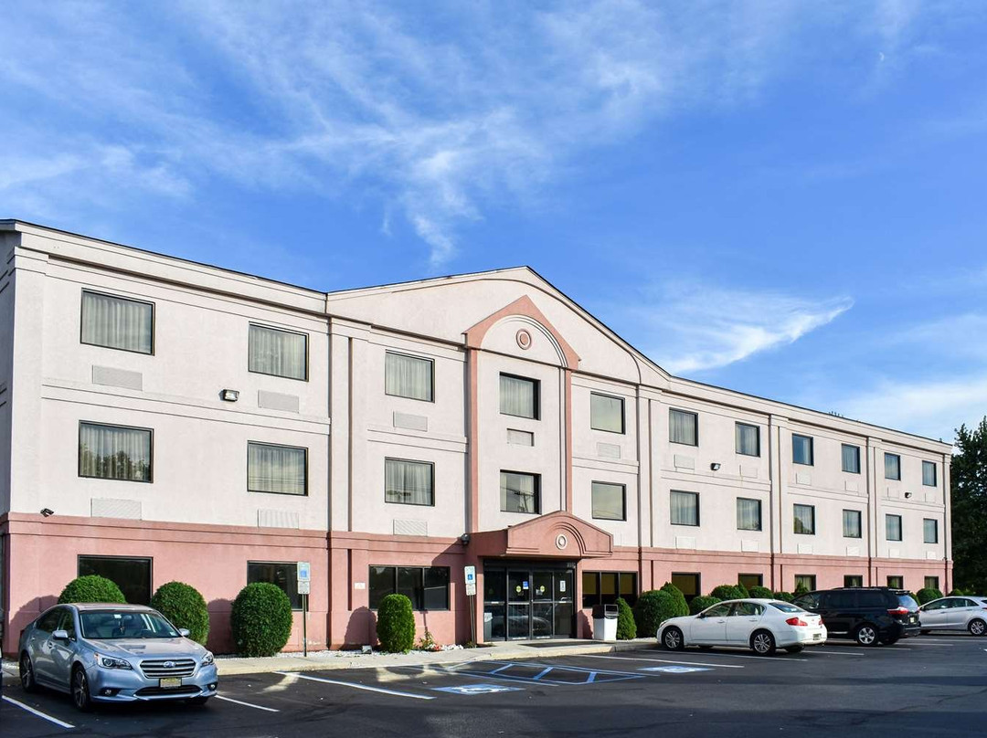 Comfort Inn Bordentown Near NJ Turnpike主图