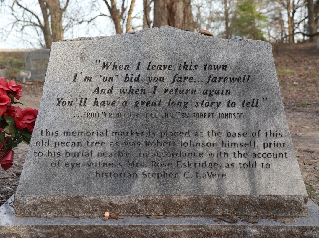 Robert Johnson's Grave景点图片