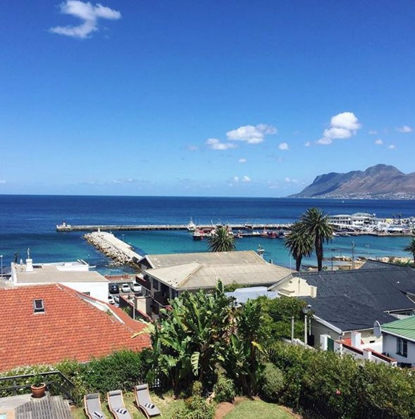 查特菲尔德宾馆主图