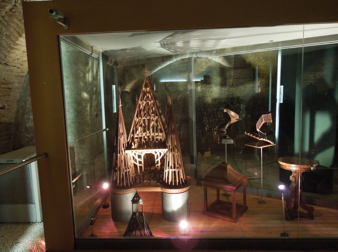 Musee de l'Abbaye-Gaillac必去景点