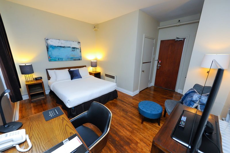 Hotel Chicoutimi-官方