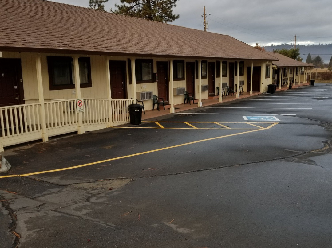 Burney Motel主图