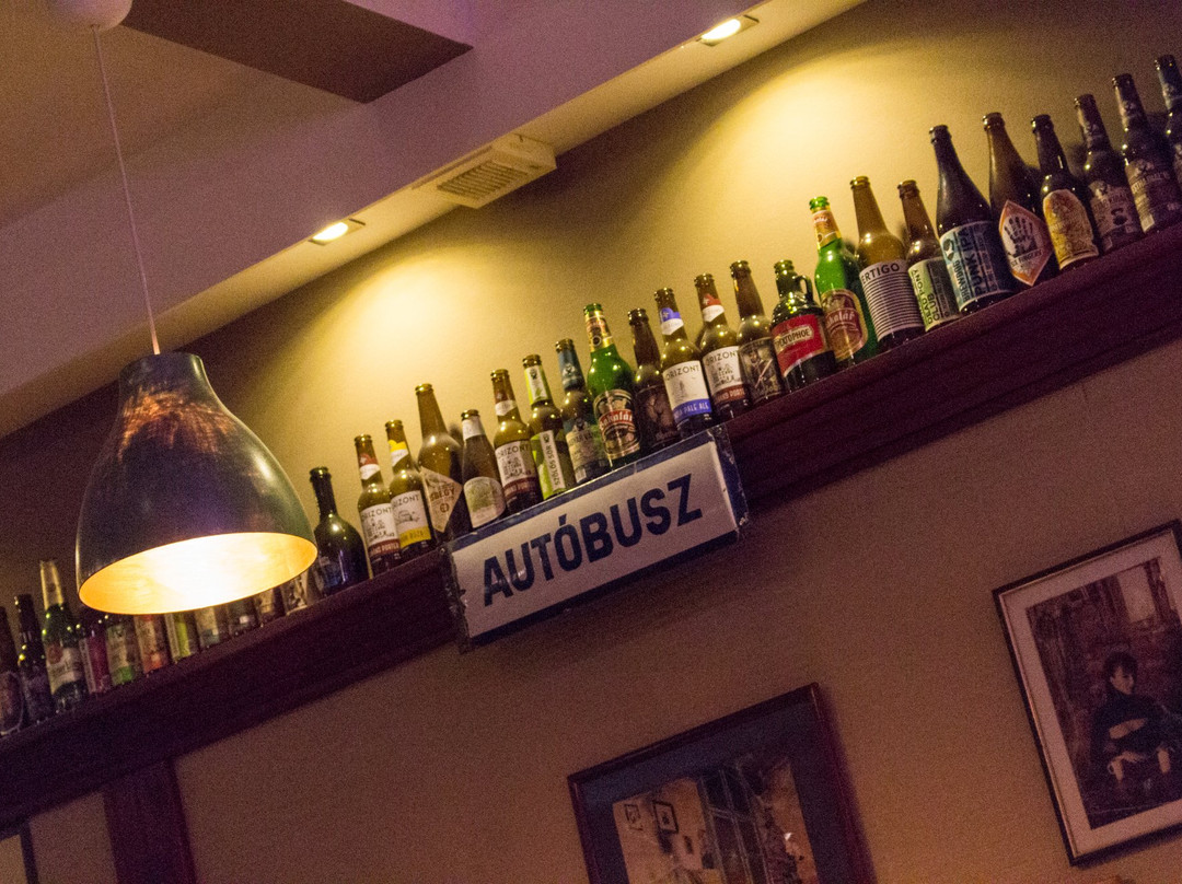 Szakkör Craft Beer Pub景点图片