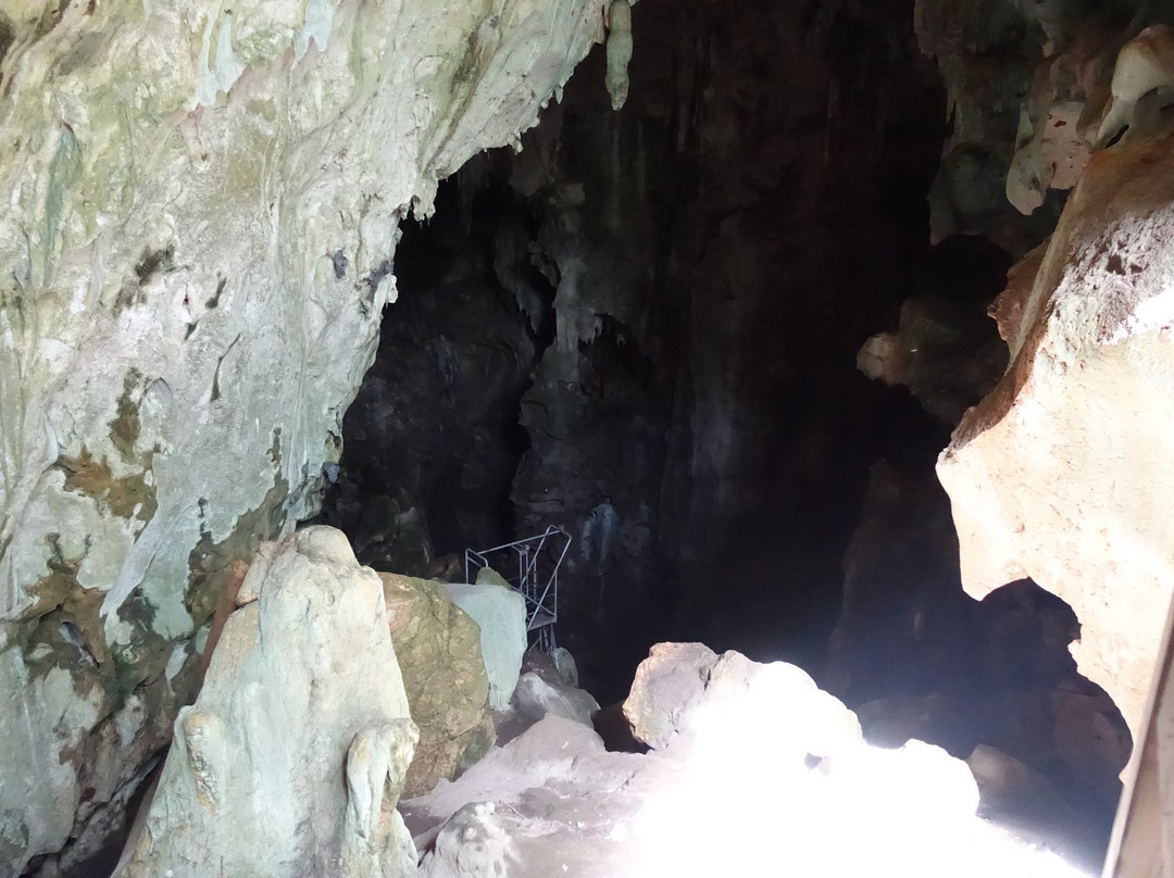 Kalabera Cave景点图片
