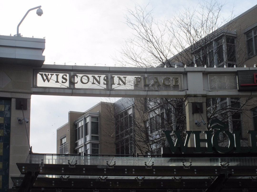 The Shops at Wisconsin Place-Chevy Chase必去景点