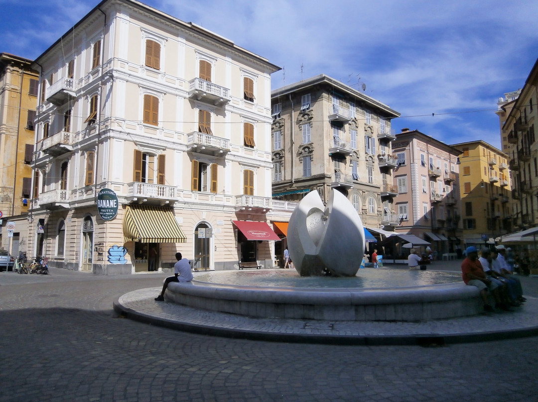 Piazza Garibaldi景点图片