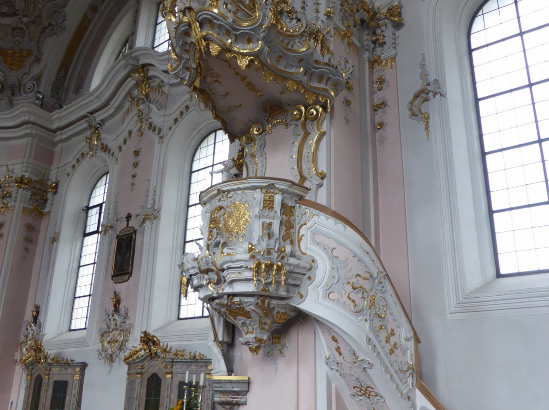 Eglise paroissiale de St-Pierre et de St-Paul-Gotzens必去景点