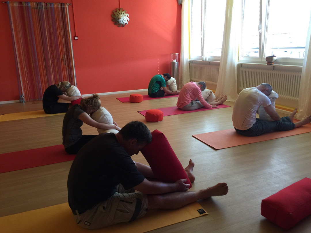 Ahimsa Yoga & Pilates-韦吉斯必去景点