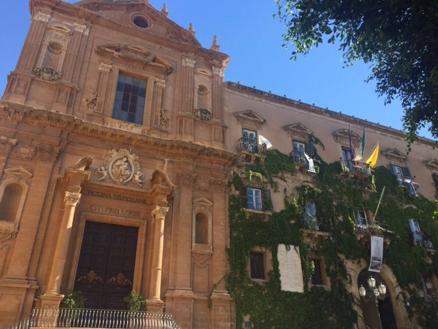 Piazza Pirandello景点图片