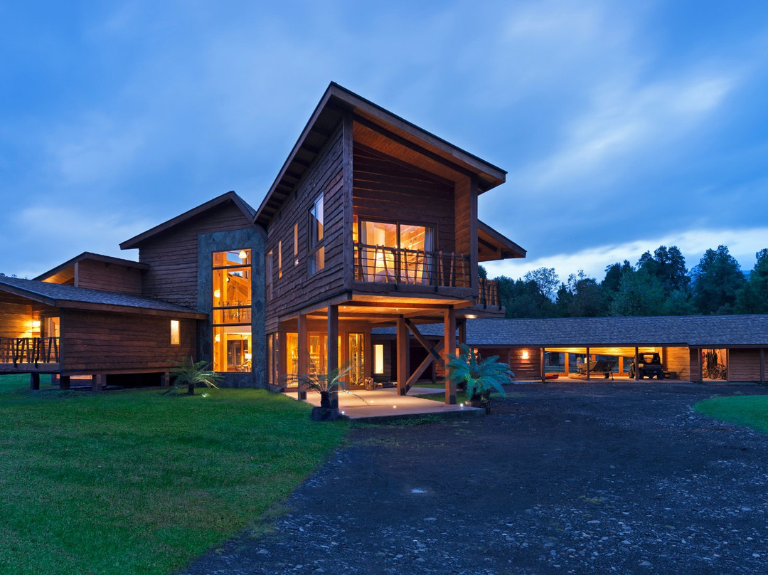 Melimoyu Lodge