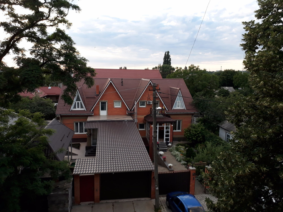 Kremenchuk酒店住宿-Glove House