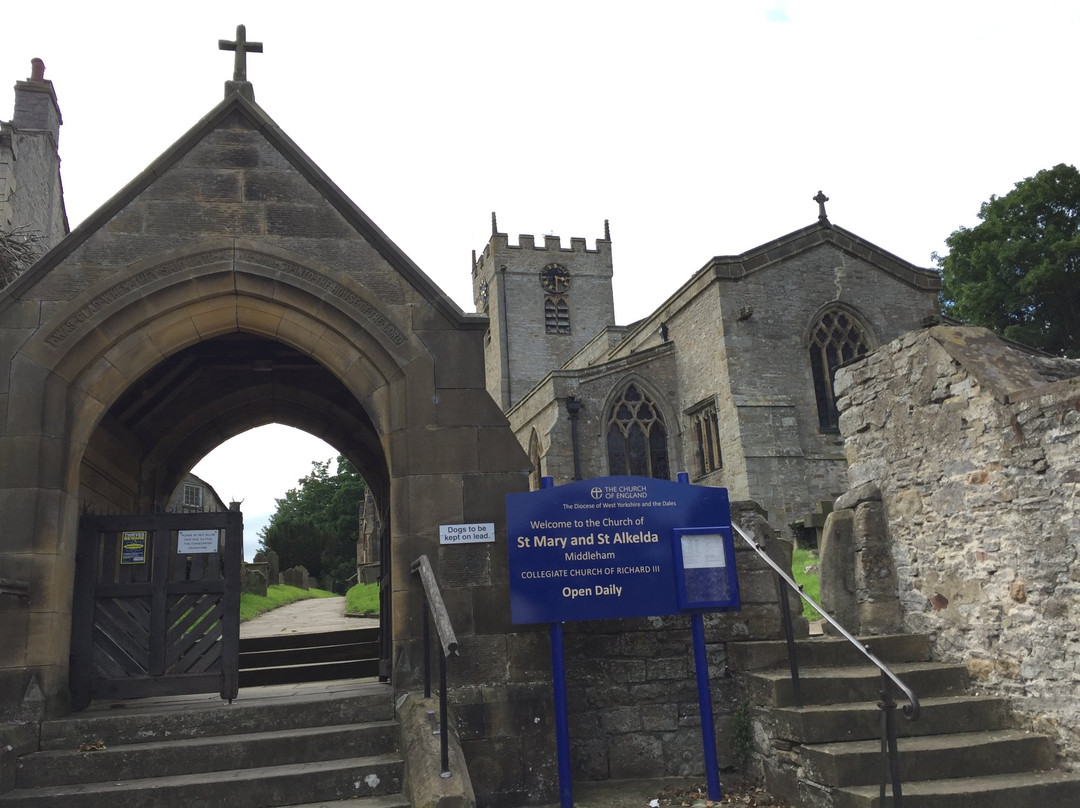 St Mary & St Alkelda Church Middleham景点图片