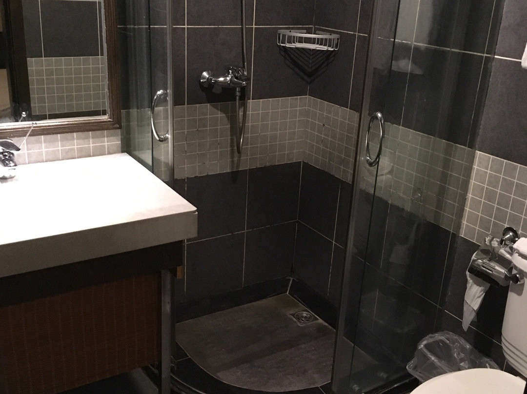 上海宝隆居家酒店牡丹江路店主图