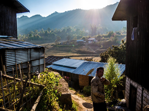 Mister Min Min's Trekking Tours-格劳必去景点