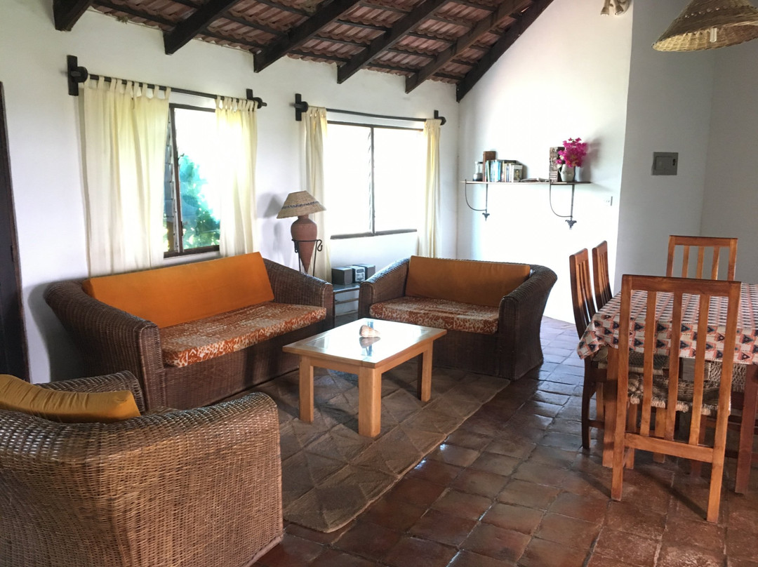 Emily's Place Guesthouse主图