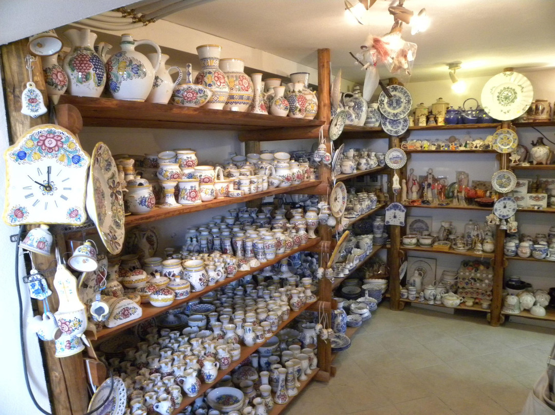 Majolika R pottery-Pezinok必去景点