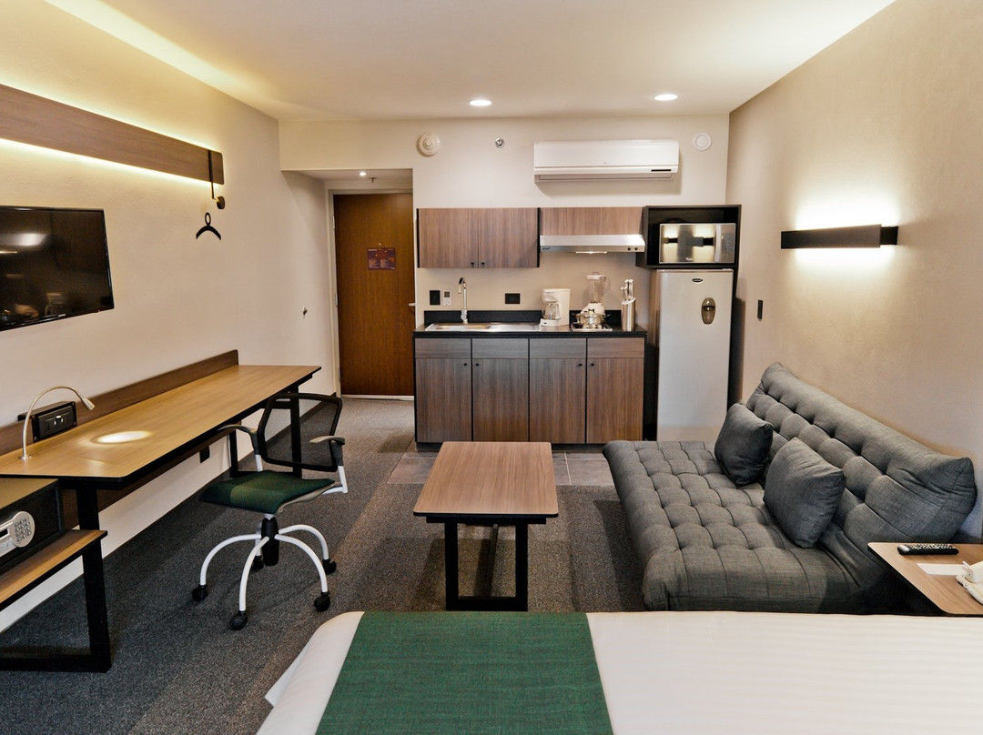 City Express By Marriott Suites Puebla Finsa主图