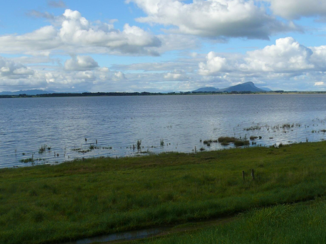 Lake Linlithgow景点图片