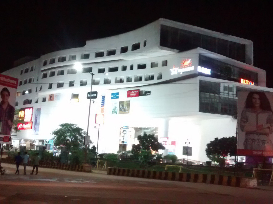 Surya Treasure Island Mall景点图片