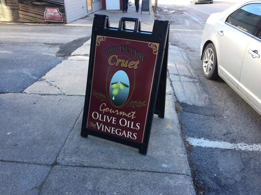 1000 Islands Cruet Gourmet Olive Oil & Vinegars-Clayton必去景点