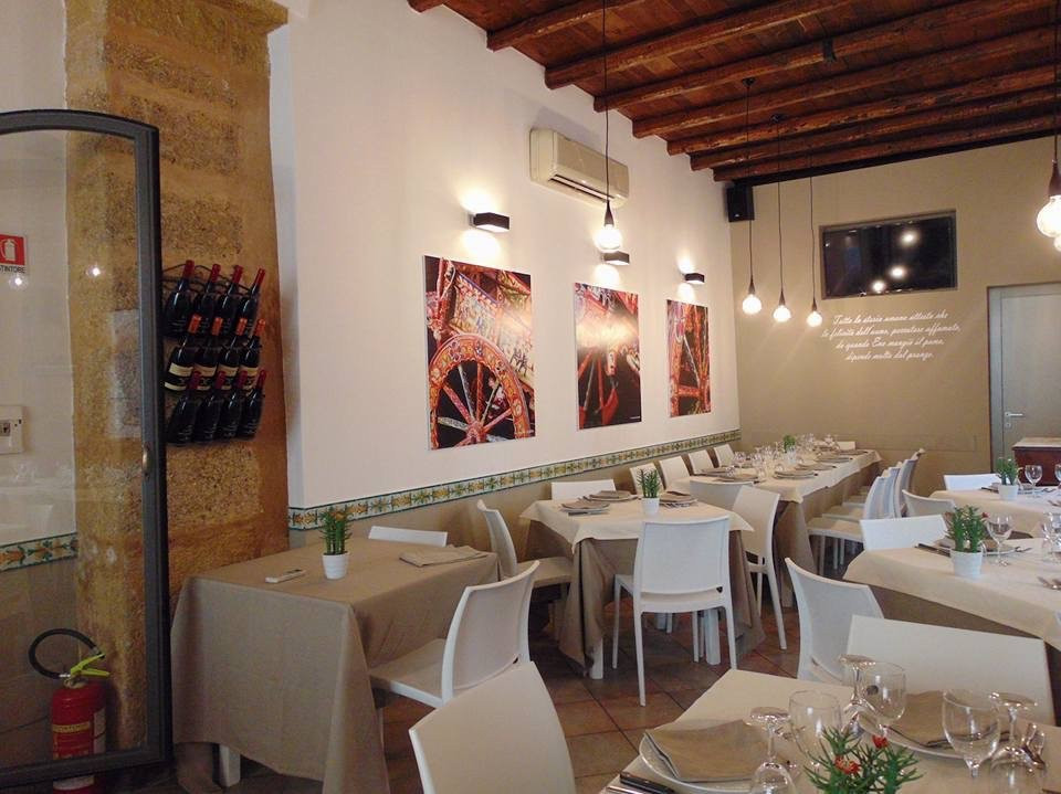 卡尔塔吉罗内酒店住宿-Affittacamere La Piazzetta