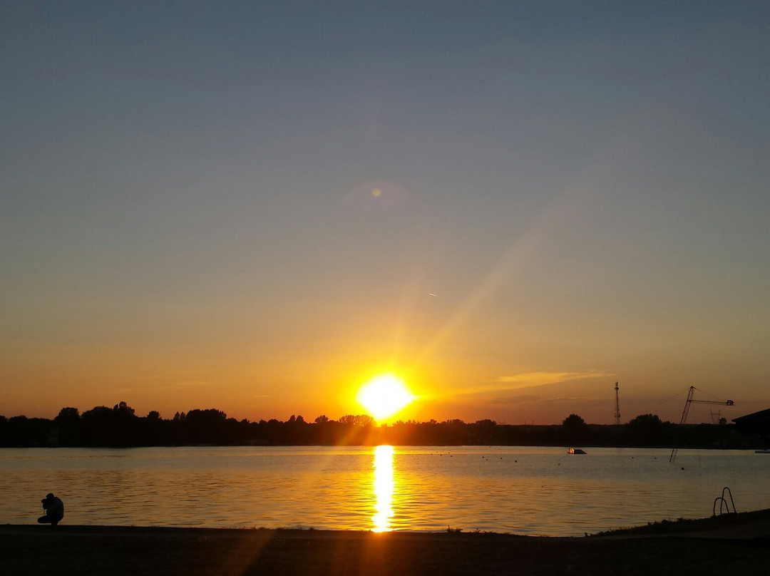 Lake Zemborzycki景点图片