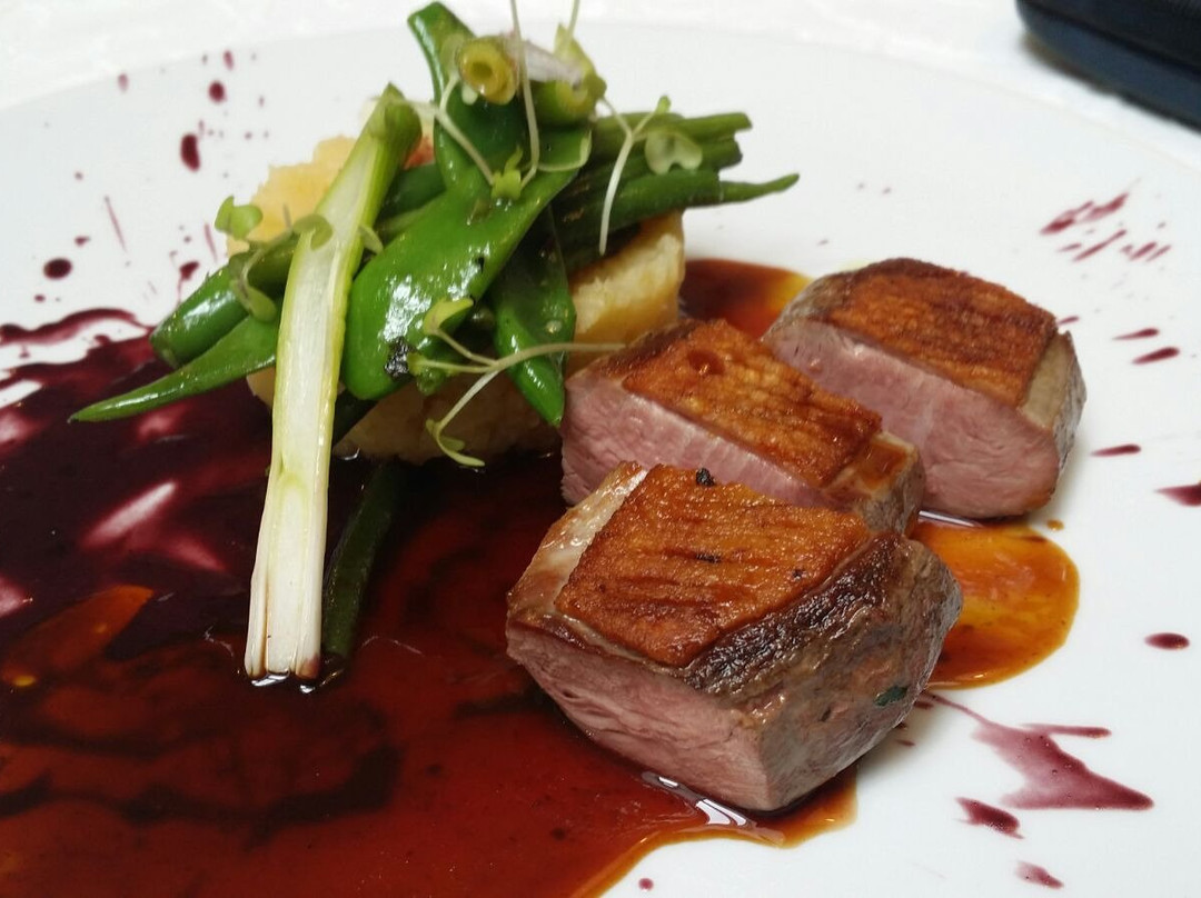 Rossatz餐馆和美食-Landgasthaus Essl