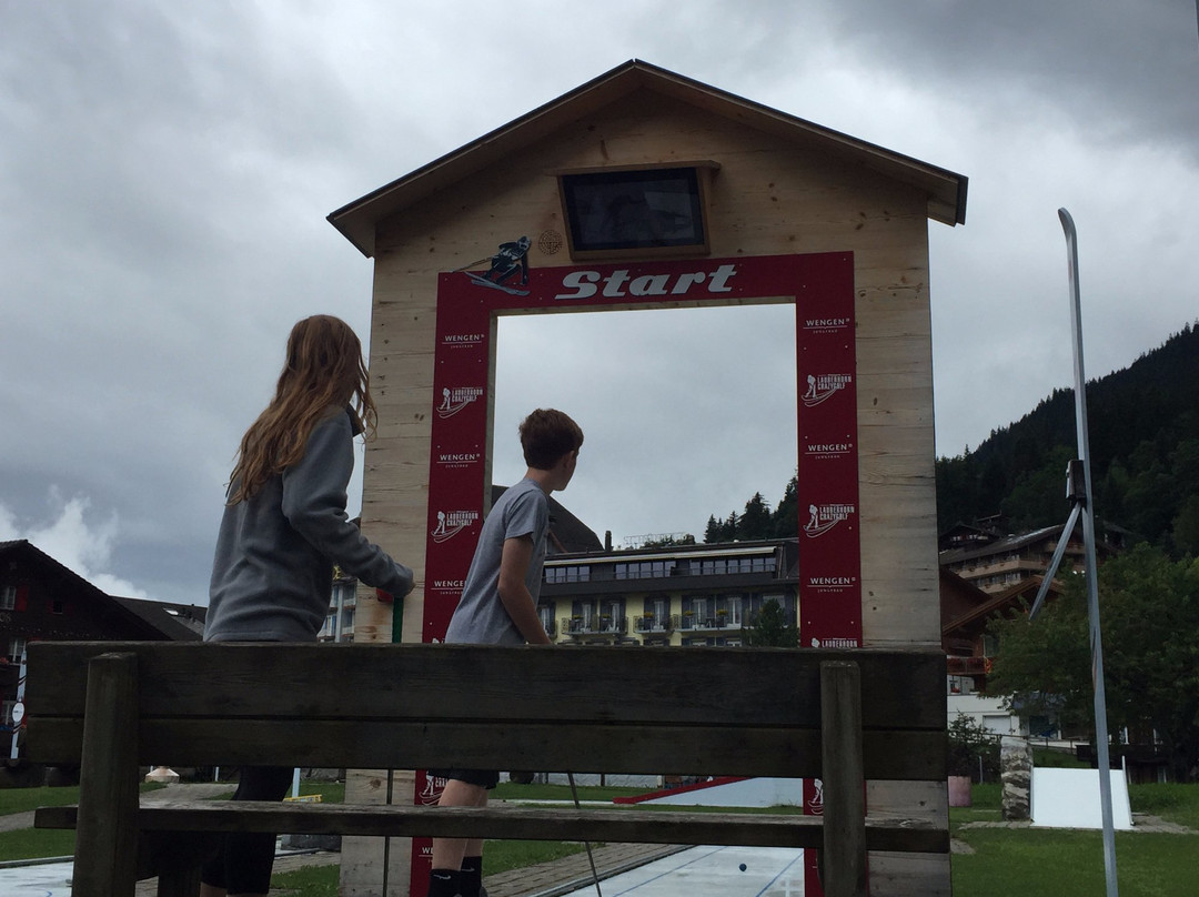 Lauberhorn Crazygolf-翁根必去景点