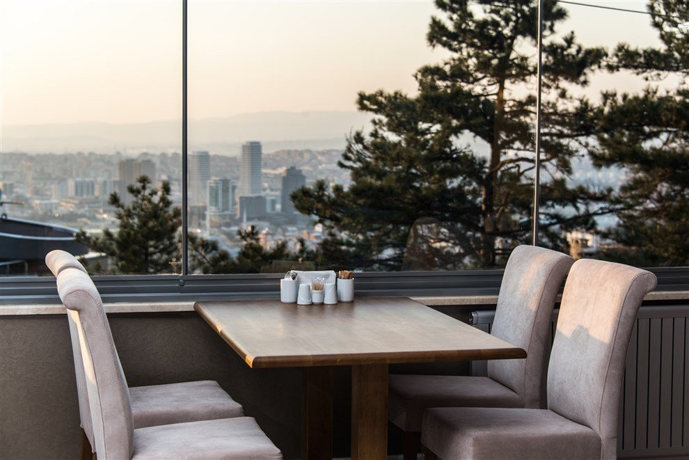 The Berussa Hotel主图