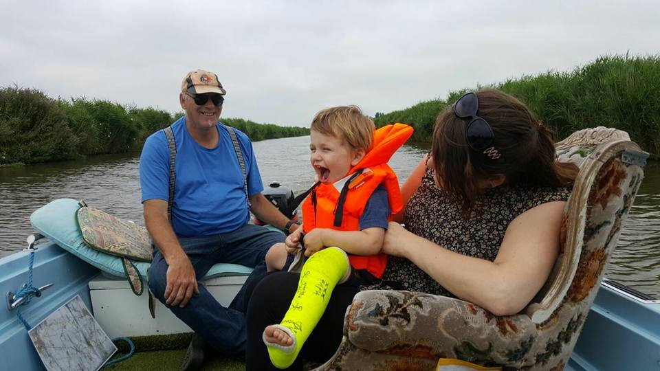 Boat rental Ouweseun-哈灵根必去景点