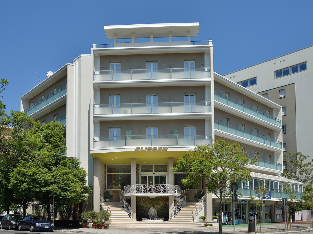 佩萨罗酒店住宿-可利佩酒店