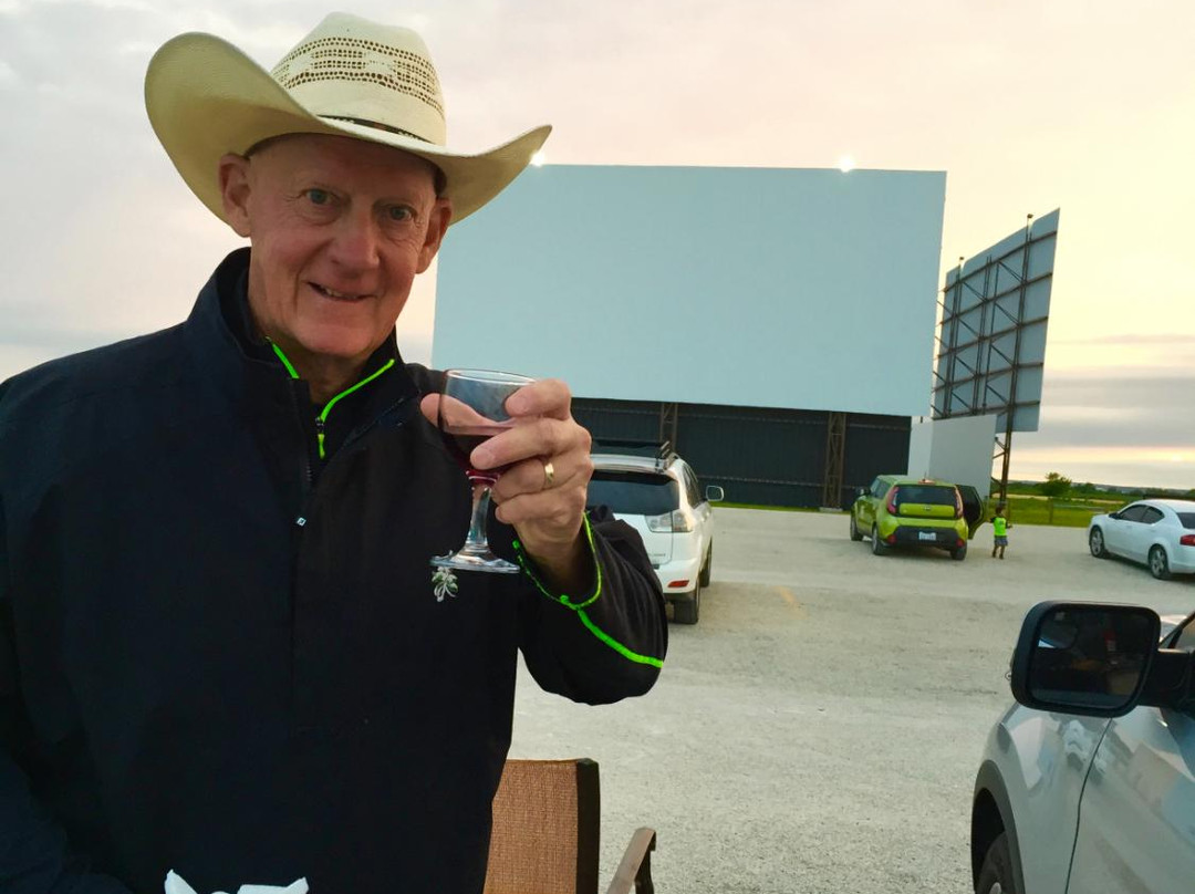 Stars and Stripes Drive In Theatre-新布朗费尔斯必去景点