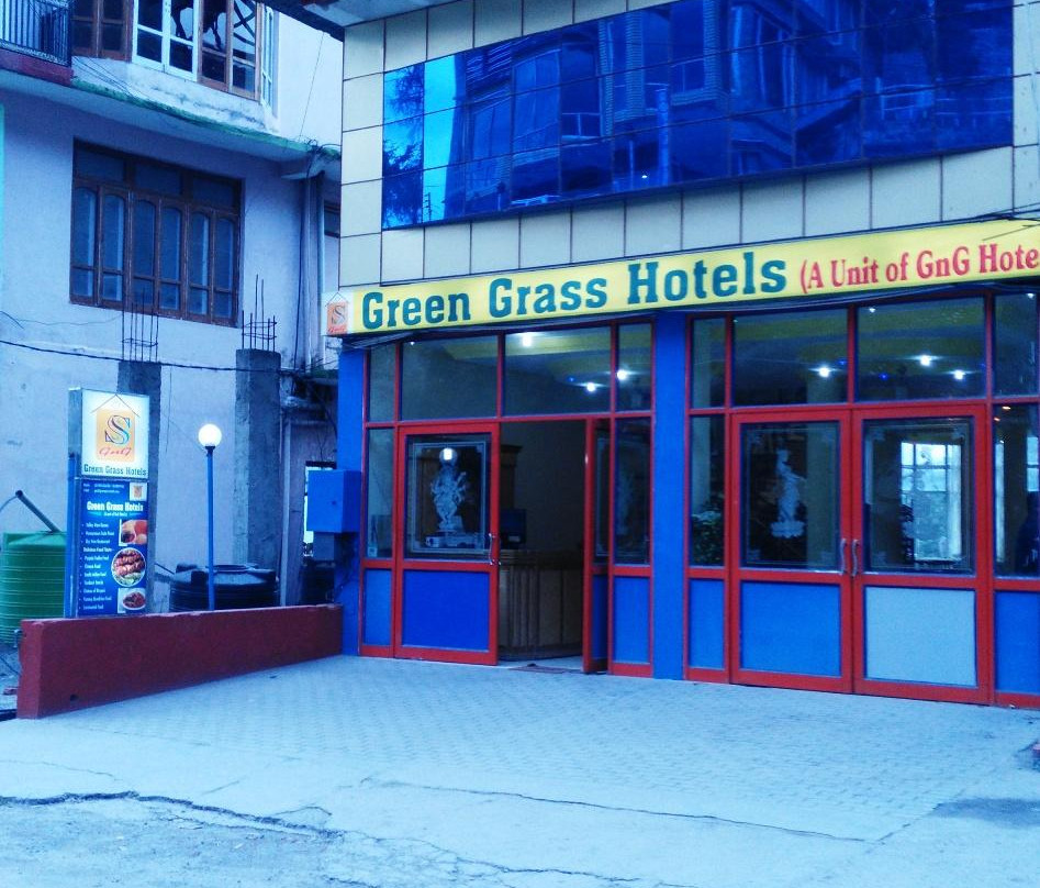 Green Grass Hotels, Khajjiar