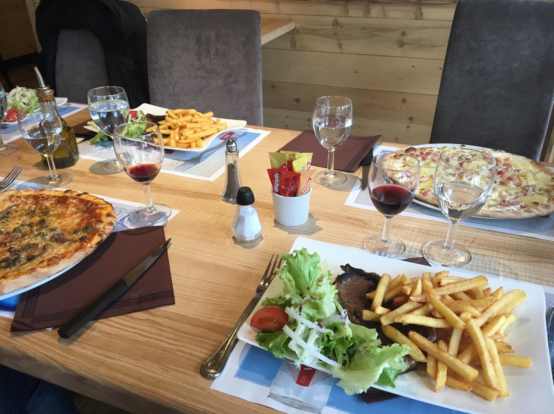 Oz en Oisans餐馆和美食-Restaurant le Poutran