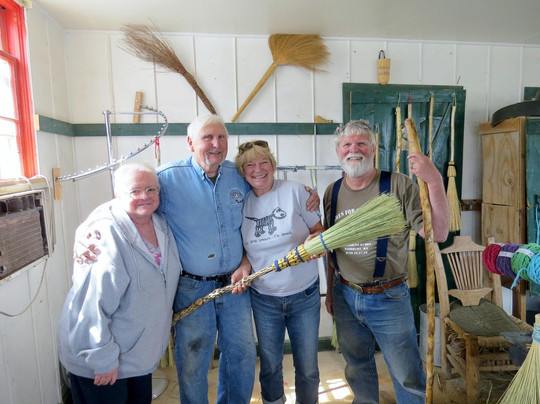 Davis Mt. Broom Shop-Fort Davis必去景点