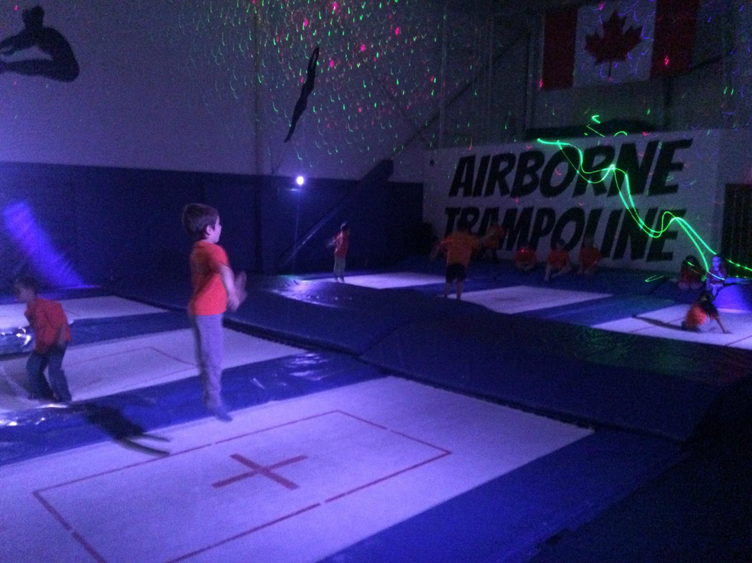 Airborne Trampoline Woodbridge景点图片