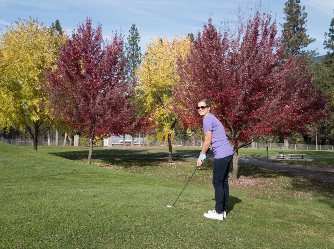 Christina Lake Golf Club景点图片