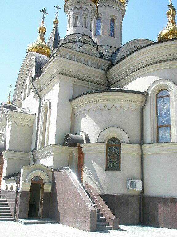 Holy Trinity Cathedral-顿涅茨克必去景点