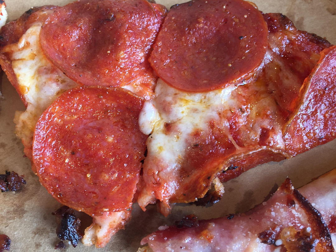 Toppers Pizza Place